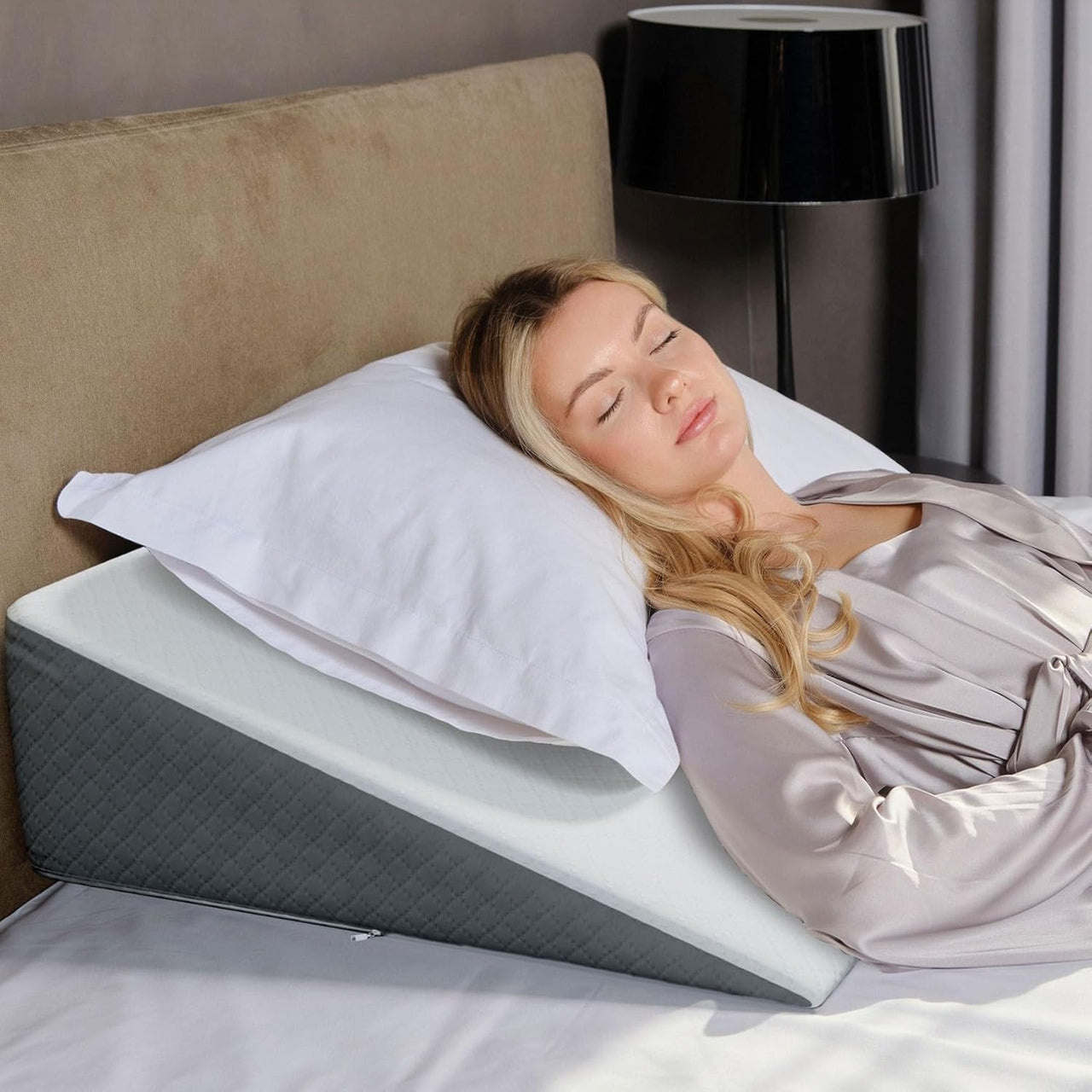 Bed Wedge Pillow with Memory Foam Top